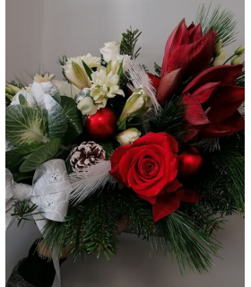 Ladita de lemn cu flori